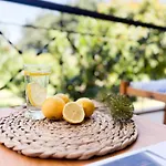 Tropical Garden Rhodes Апартаменты *