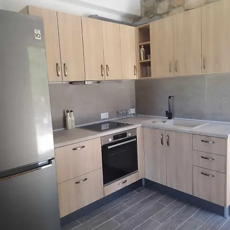 Tropical Garden Rhodes 팔리라키